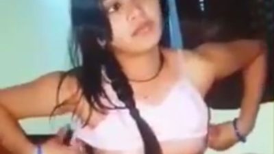 Kya kar rahe ho beautiful girl